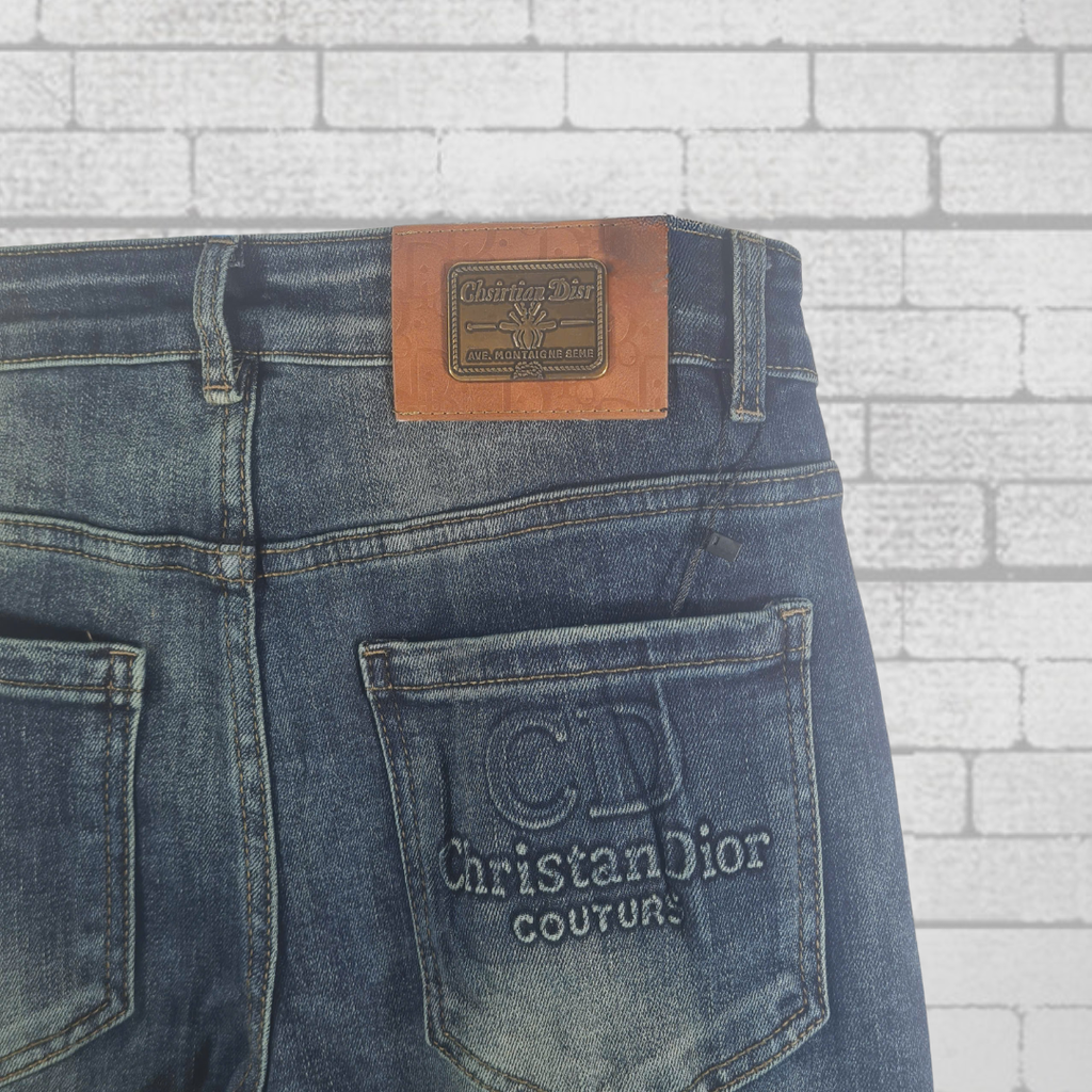 Quần Jean Nam Ống Đứng Trẻ Trung Slim Fit 2025 - JB630