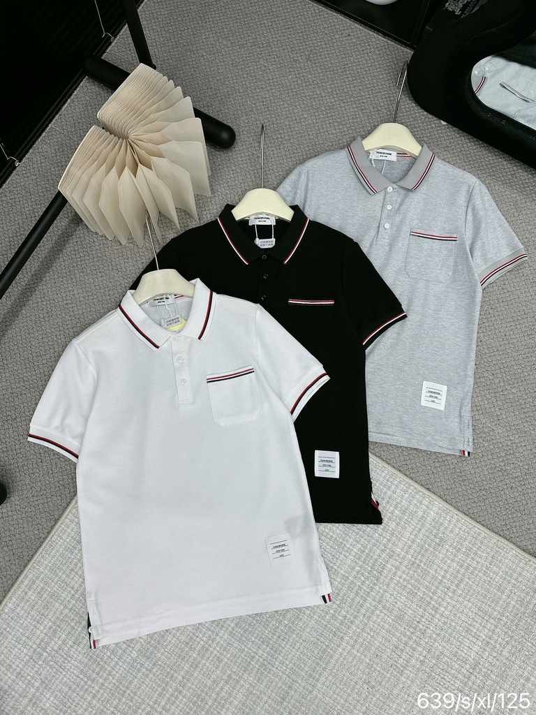 Áo Polo trơn họa tiết thêu ngực - 639