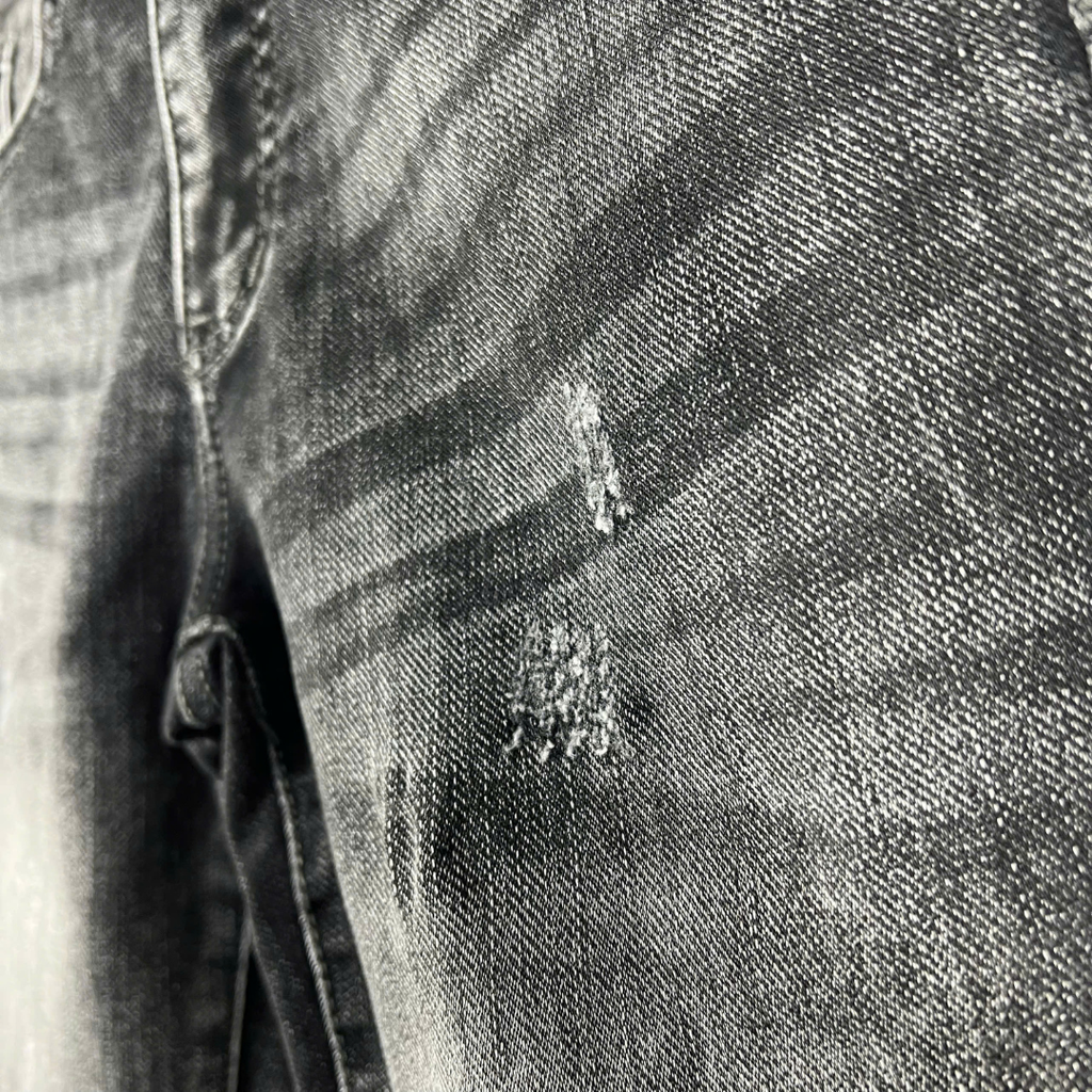 Quần Short Jean Nam XF357 - Rách Nhẹ, Wash Xám Cá Tính 