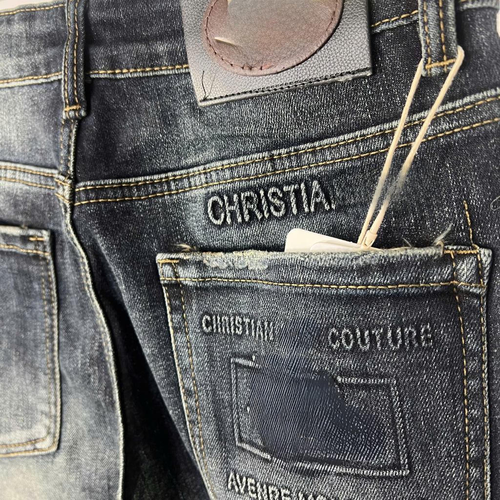Quần Short Jean Nam Tối Màu Regular Fit Cá Tính - D500 