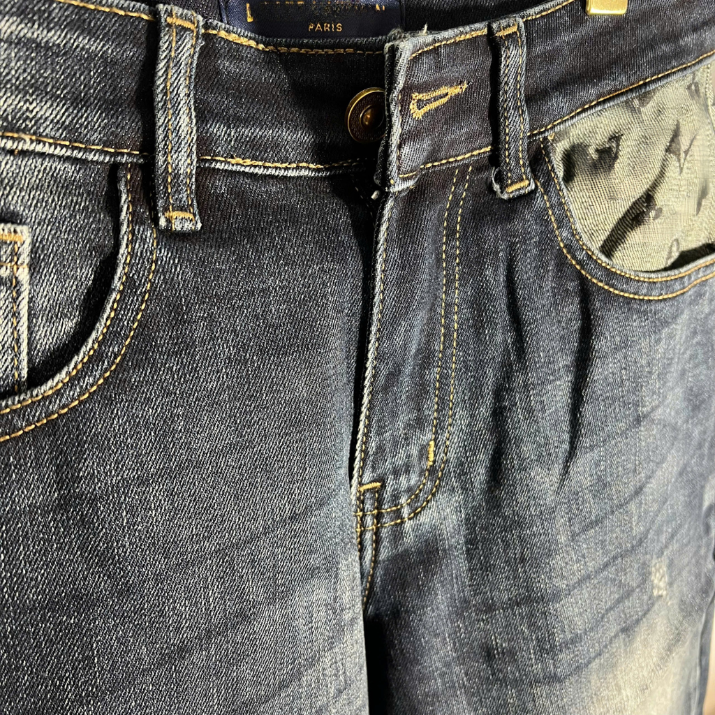 Quần Short Jean Nam Wash Bạc Cổ Điển - D503