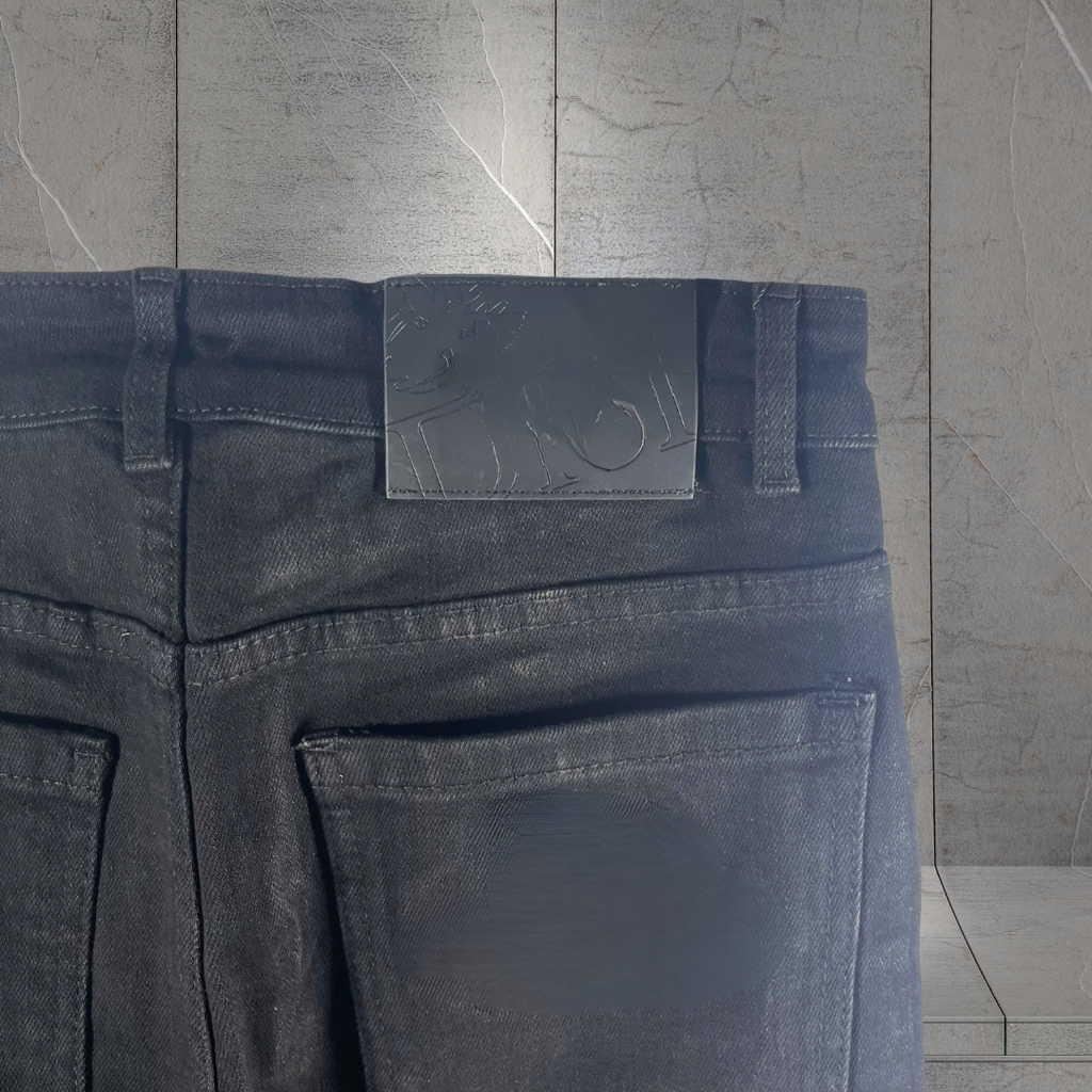 Quần Jean Slim Fit Nam Đẹp Chuẩn Trend 2025 – JB396